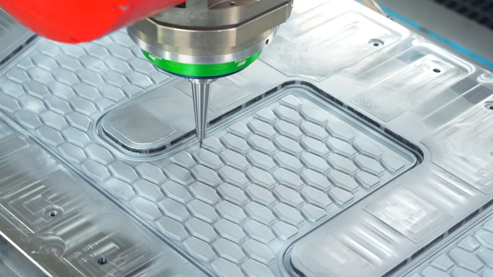 Prototype tool steel in the machine during rapid tooling